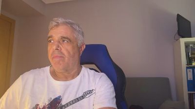 terciopelofino — 在 cam4 直播的网络摄像头模特