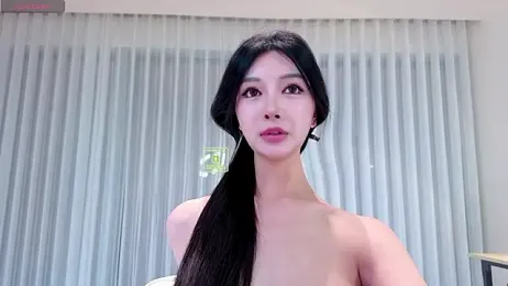 2Zoe — 在 stripchat 直播的网络摄像头模特