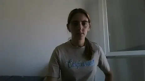 Honeygirl08 — 在 stripchat 直播的网络摄像头模特