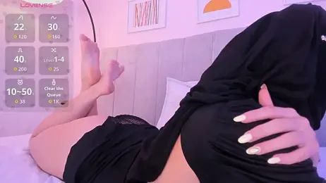 rawiya — 在 stripchat 直播的网络摄像头模特