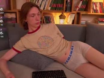 danny_reed — 在 chaturbate 直播的网络摄像头模特