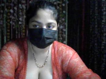 Naughtyladki — 在 bongacams 直播的网络摄像头模特