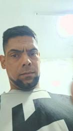 Carlosiq1 — Cam4 stream photo (Feb 2026)