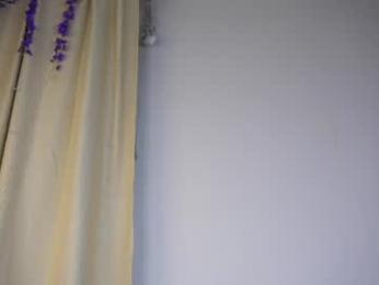_jasminestea_ — Chaturbate stream photo (Aug 2026)