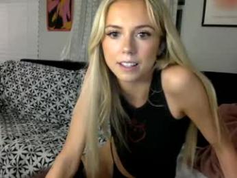 twofrens — 在 chaturbate 直播的网络摄像头模特