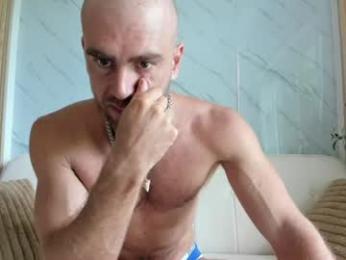 strong_arni — Chaturbate stream photo (Aug 2026)