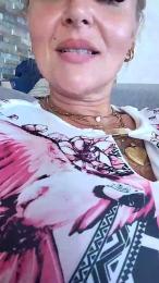Xena6A9_90 — 在 cam4 直播的网络摄像头模特