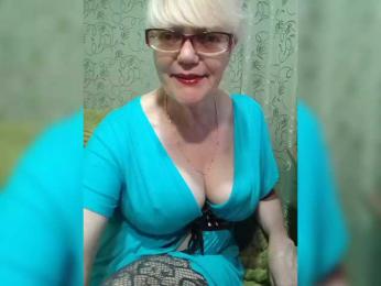 Ladushka — Bongacams stream photo (Jun 2025)