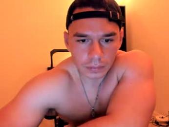 theshortking02 — 在 chaturbate 直播的网络摄像头模特