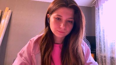 KristenHorwood — Cam4 stream photo (Apr 2026)