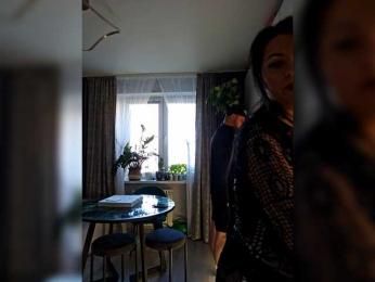 RIM-and-ARI — 在 bongacams 直播的网络摄像头模特