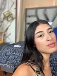 Antonella_And_Thiago — Stripchat stream photo (May 2026)
