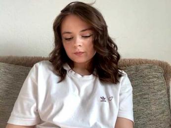 EsterGreenley — Bongacams stream photo (Aug 2026)