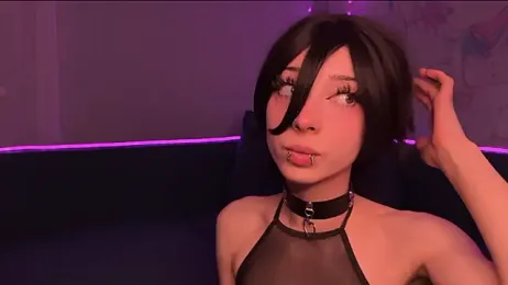 Handsomepure — 在 stripchat 直播的网络摄像头模特