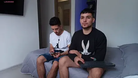 Two_sinzXX — Stripchat stream photo (Mar 2026)