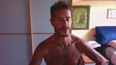 Leonard2588 — 在 cam4 直播的网络摄像头模特