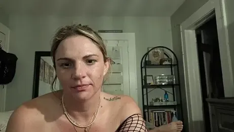 milkandhoneyy — stripchat