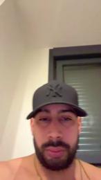 alejandro2402 — 在 cam4 直播的网络摄像头模特