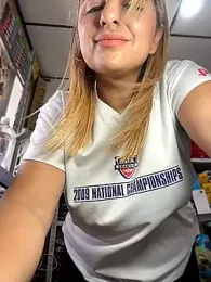 sammyqueenx21 — stripchat