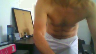 manhg — Cam4 stream photo (Apr 2026)