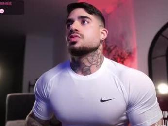 dominic_sullivan1 — 在 chaturbate 直播的网络摄像头模特