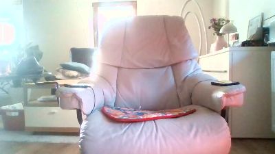 michi_74564 — Cam4 stream photo (May 2026)