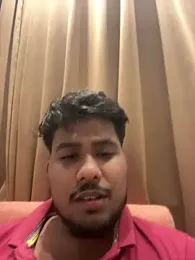 lustydevvv — 在 stripchat 直播的网络摄像头模特