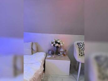 PauLiiine — bongacams