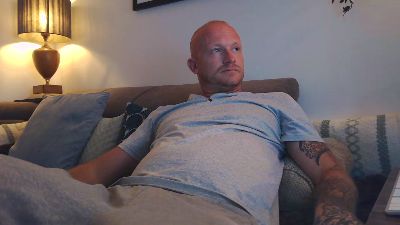 Mekcho92000 — 在 cam4 直播的网络摄像头模特