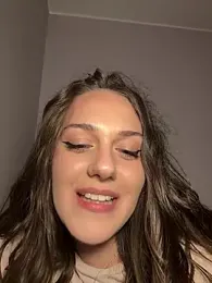 martadiventura — 在 stripchat 直播的网络摄像头模特
