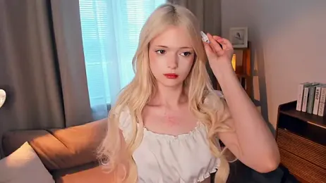 LaureMestler — 在 stripchat 直播的网络摄像头模特