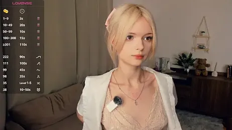 LaureMestler — 在 stripchat 直播的网络摄像头模特