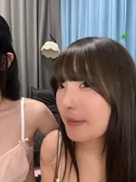qiqi_x — 在 stripchat 直播的网络摄像头模特