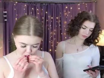 berry_bloom — Chaturbate stream photo (Feb 2026)