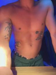 Marioluz — 在 cam4 直播的网络摄像头模特