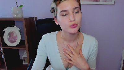 sarah_delight — Cam4 stream photo (May 2025)