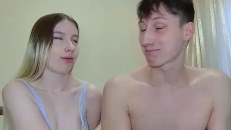 MiaAndWilliam — 在 stripchat 直播的网络摄像头模特