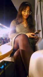 Jade_Zephyra — 在 cam4 直播的网络摄像头模特