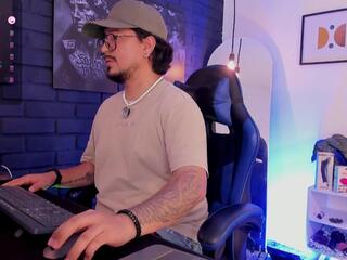 David Starrs — Flirt4free stream photo (Mar 2026)