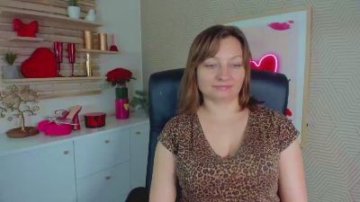 1Angela39 — Cam4 stream photo (Mar 2026)