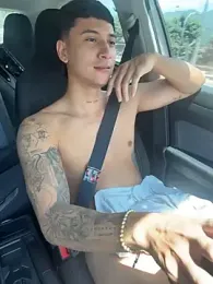 SexxxySquirterStev777 — 在 stripchat 直播的网络摄像头模特