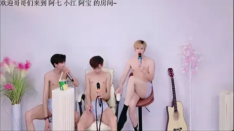 Bao-520 — 在 stripchat 直播的网络摄像头模特