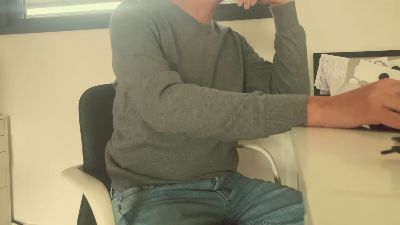 antuan_45 — 在 cam4 直播的网络摄像头模特