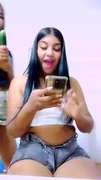 Jeans_Pee — 在 cam4 直播的网络摄像头模特