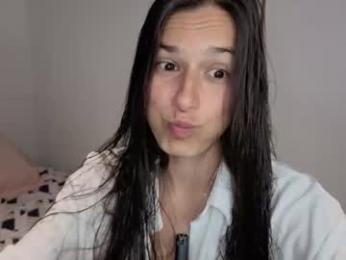 kismet_ — 在 chaturbate 直播的网络摄像头模特