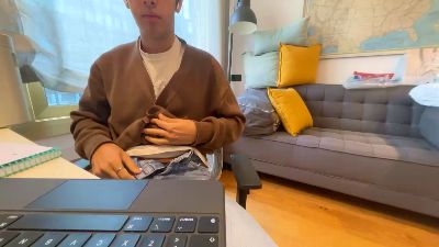 Naughtygol — Cam4 stream photo (Oct 2025)