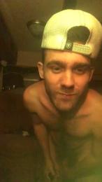 Thundersage25 — 在 cam4 直播的网络摄像头模特