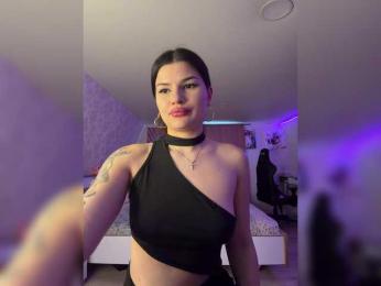 -MaybeBaby- — 在 bongacams 直播的网络摄像头模特