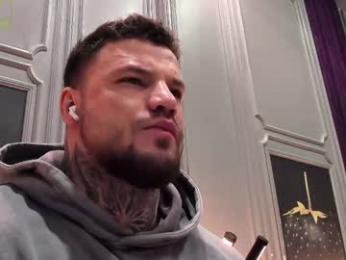 oliversport — 在 chaturbate 直播的网络摄像头模特