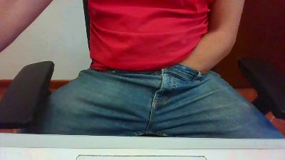 cockandbelly — 在 cam4 直播的网络摄像头模特
